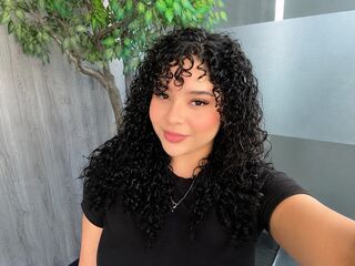 hot webcam show EmilyJune