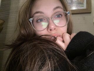 live free chat EmilyLoven