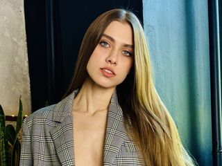 webcam show EmilyMontgomery