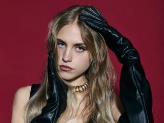 naked girl with live cam EveTottingham