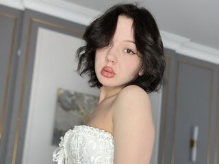 naughty cam picture EvelinWood