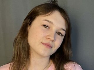 webcam chatroom FlossieStudwell