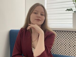 camgirl chat room GermaineMoland