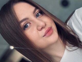 bedroom livecam GloryQuent