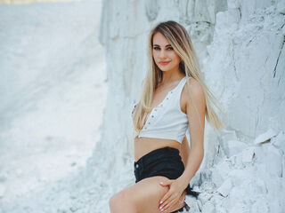 teaser cam HannaMo