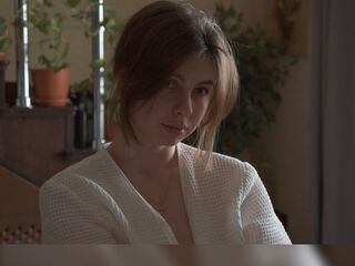 masturbating camgirl HannaSita