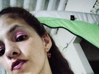 nude webcamgirl picture HecateGonzalez