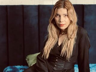 fingering webcam girl HelenaPiere