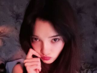 girl shaving pussy IngerTycer