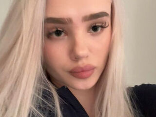 camslut showing pussy IrinaVolkova