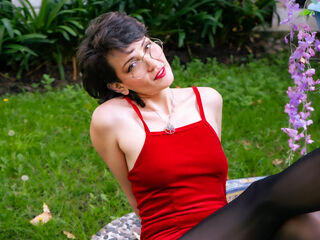 cam girl chatroom IveteDurand