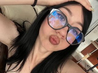 hot webcamslut IvvyStorm