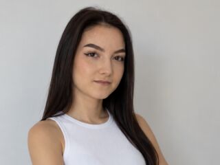 hot strip tease webcam JacquieShouse
