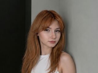 chat with cam JeniceRadulescu