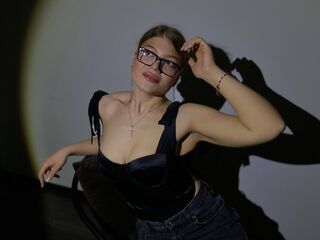 fingering girl chatroom JennyBlossom