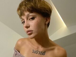 camwhore spreading pussy JennyMiu