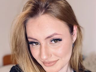 cam girl masturbating with dildo JessicaDeann