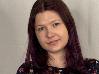 girl showing pussy JoannSmith