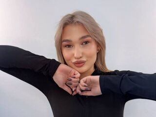 naked camgirl fingering pussy JoseGregan