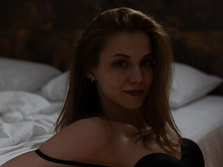 camgirl chatroom JulieHopps