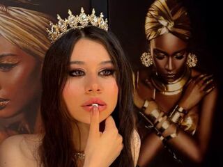 naked webcamgirl photo KarenEstrada