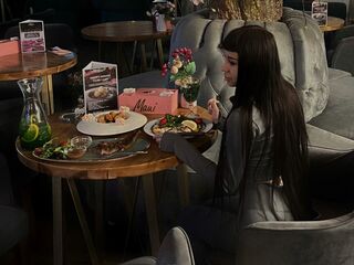 livecam photo KarolineHamelton