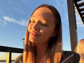 beautiful girl cam KatharineDeakyne