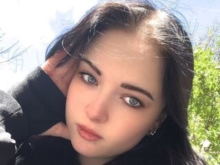 naked camgirl picture KelleeLobdell