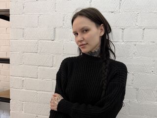 cambitch KeniaTucholski