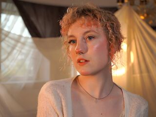 fingering girl cam KessKristers
