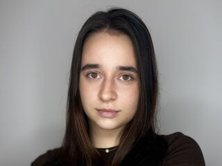 livecam picture KristanKhiev