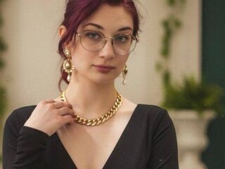 nude camgirl picture KylieHerdes