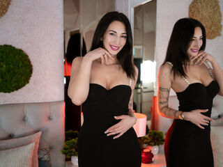 camgirl masturbating with sex toy KylieMaddox