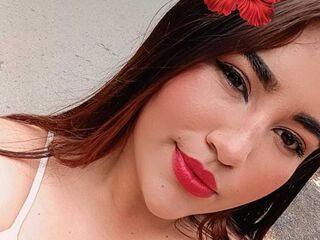 naked webcamgirl picture LauThompson