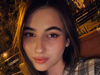 livecam video LeiaFrost