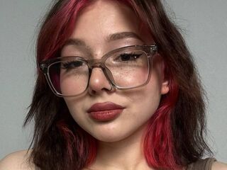 chat room photo LessyGrayce