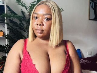 webcam bitch chat LilianLeo