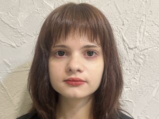 webcam babe chatroom LillyMilly