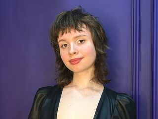 naked webcamgirl LillyStark