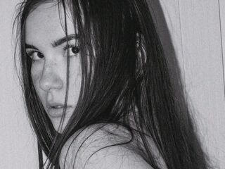 kinky video chat performer LilyMartinnes
