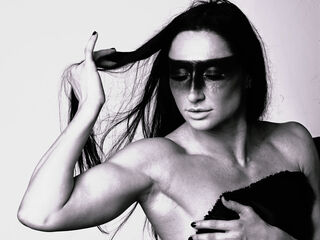 hot cam girl masturbating with sextoy LindaNatalyia