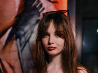 cam girl video LisaDrake