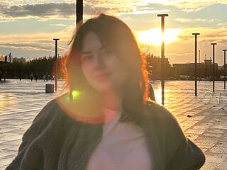 nude gamgirl LisbethSzoc