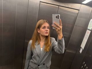 extreme LizzieIacovino