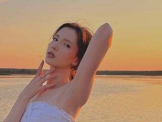 camgirl fingering bald pussy LoisOsden