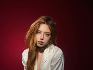 camslut LoraBarren