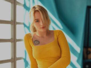 hot chat room LornaCatts