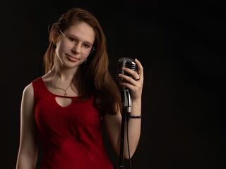 girl sex chat LucettaDainty