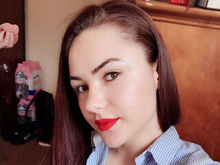 free nude webcam LunaTokio