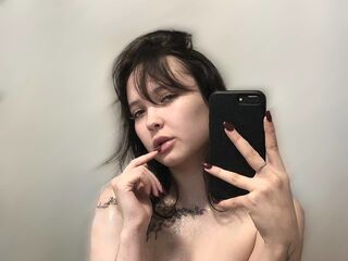 naked camgirl masturbating with dildo LunariaSmith